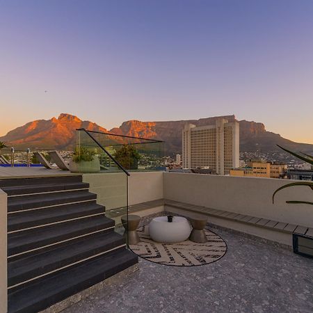 Urban Comfort At 1 Bed In City Centre With Pool Cape Town Exterior photo