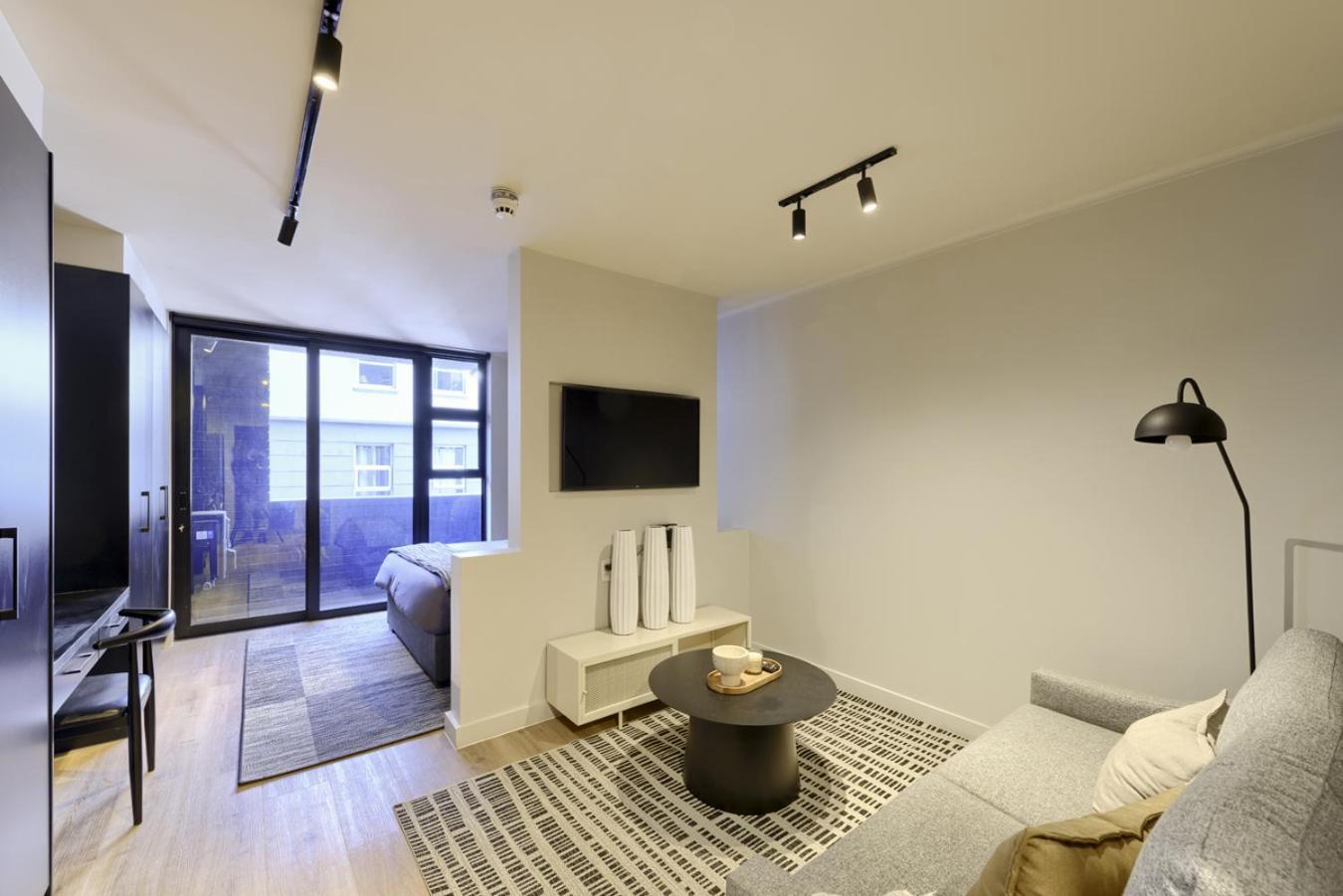 Urban Comfort At 1 Bed In City Centre With Pool Cape Town Exterior photo